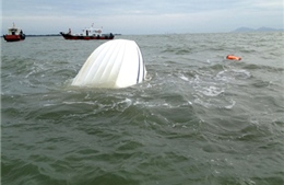 Tìm thấy thêm 3 thi thể trong vụ chìm ca nô